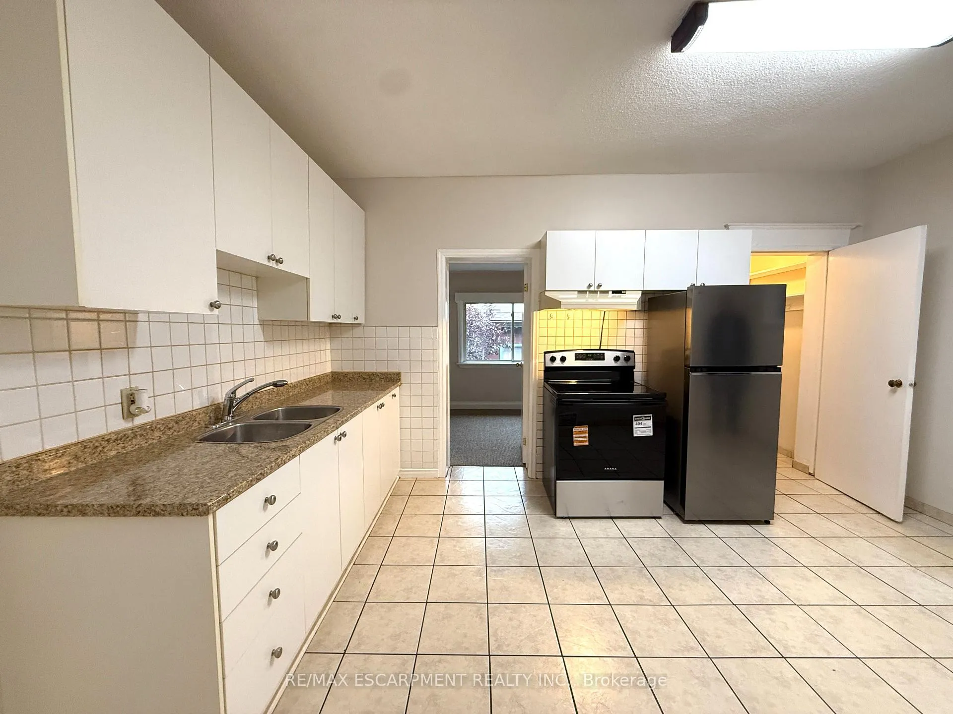 Photo 7 of 24 Somerset Avenue, Hamilton, Stipley — HOMEH