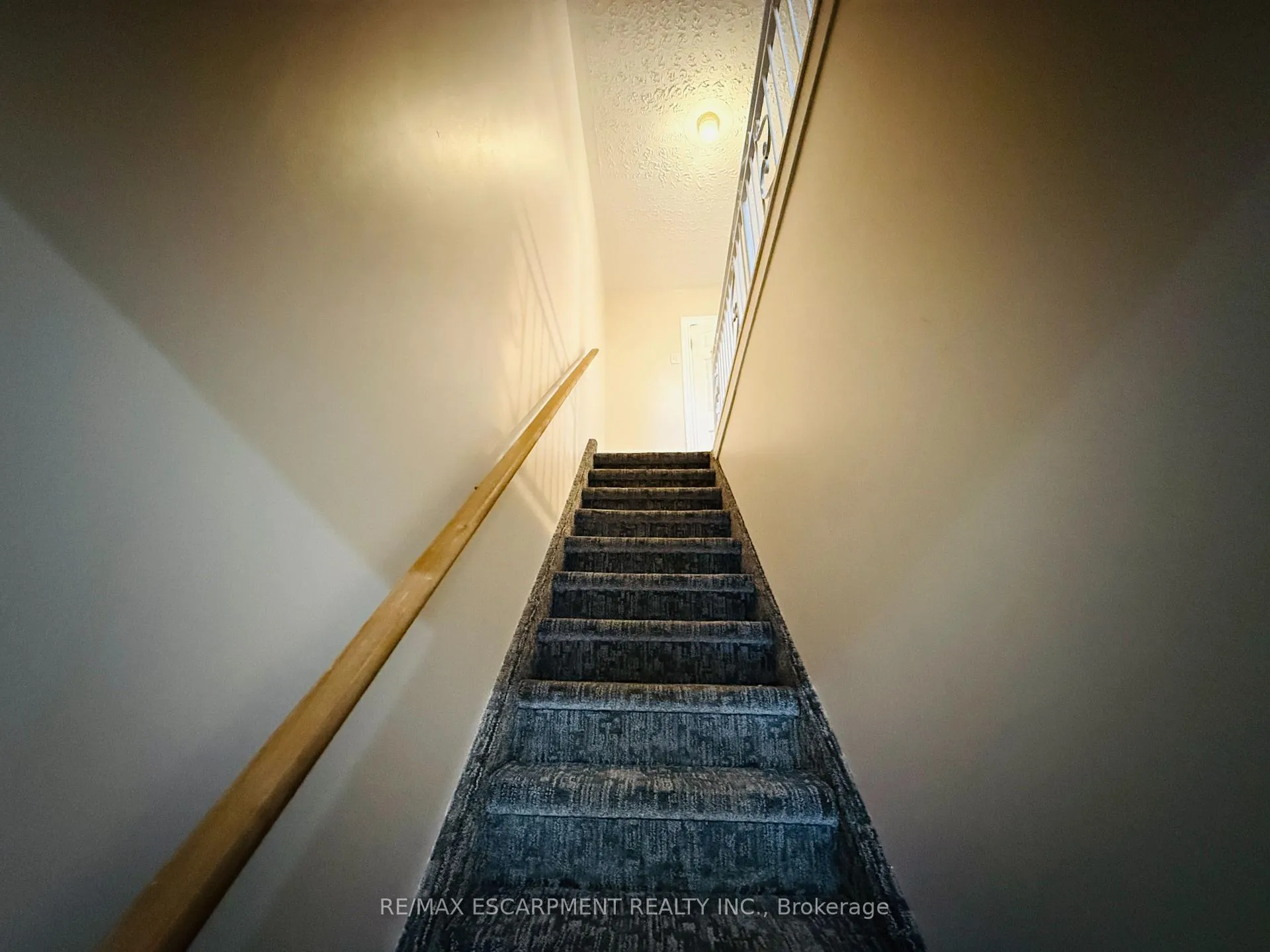Photo 15 of 24 Somerset Avenue, Hamilton, Stipley — HOMEH