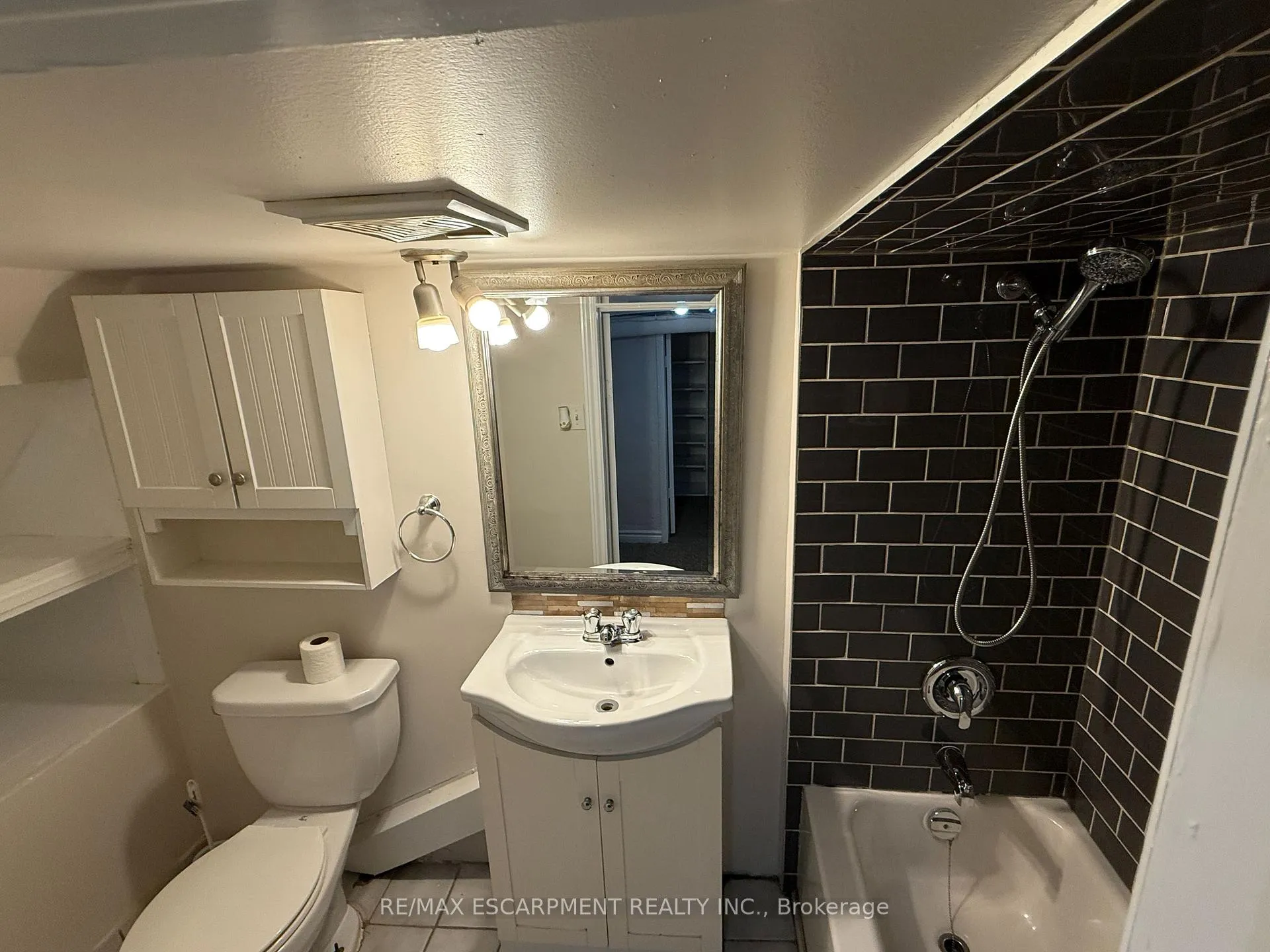 Photo 24 of 24 Somerset Avenue, Hamilton, Stipley — HOMEH