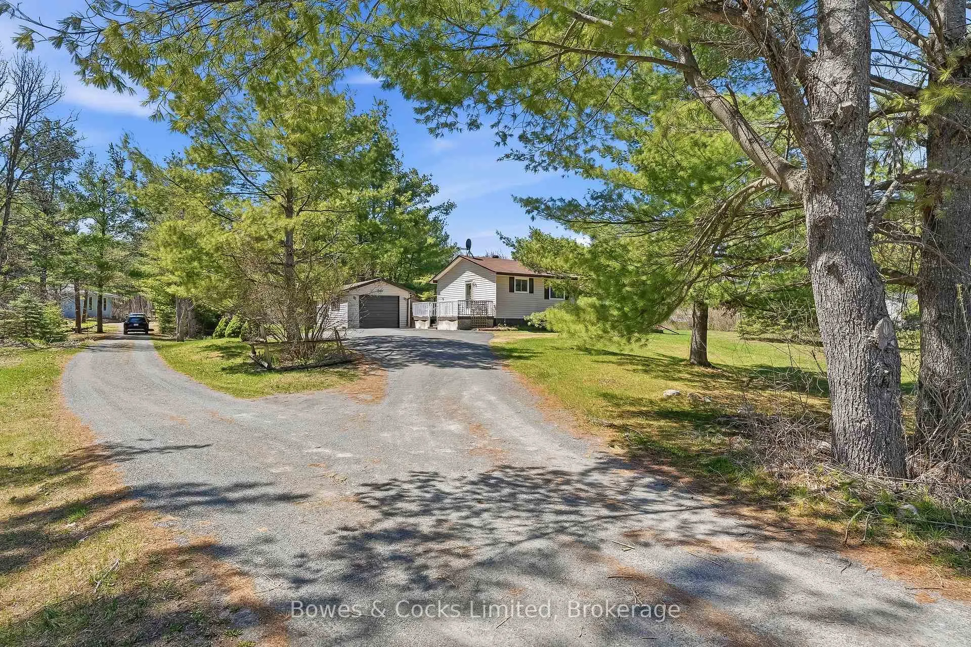 Photo 3 of 1044 County Road 40, Douro-Dummer — HOMEH
