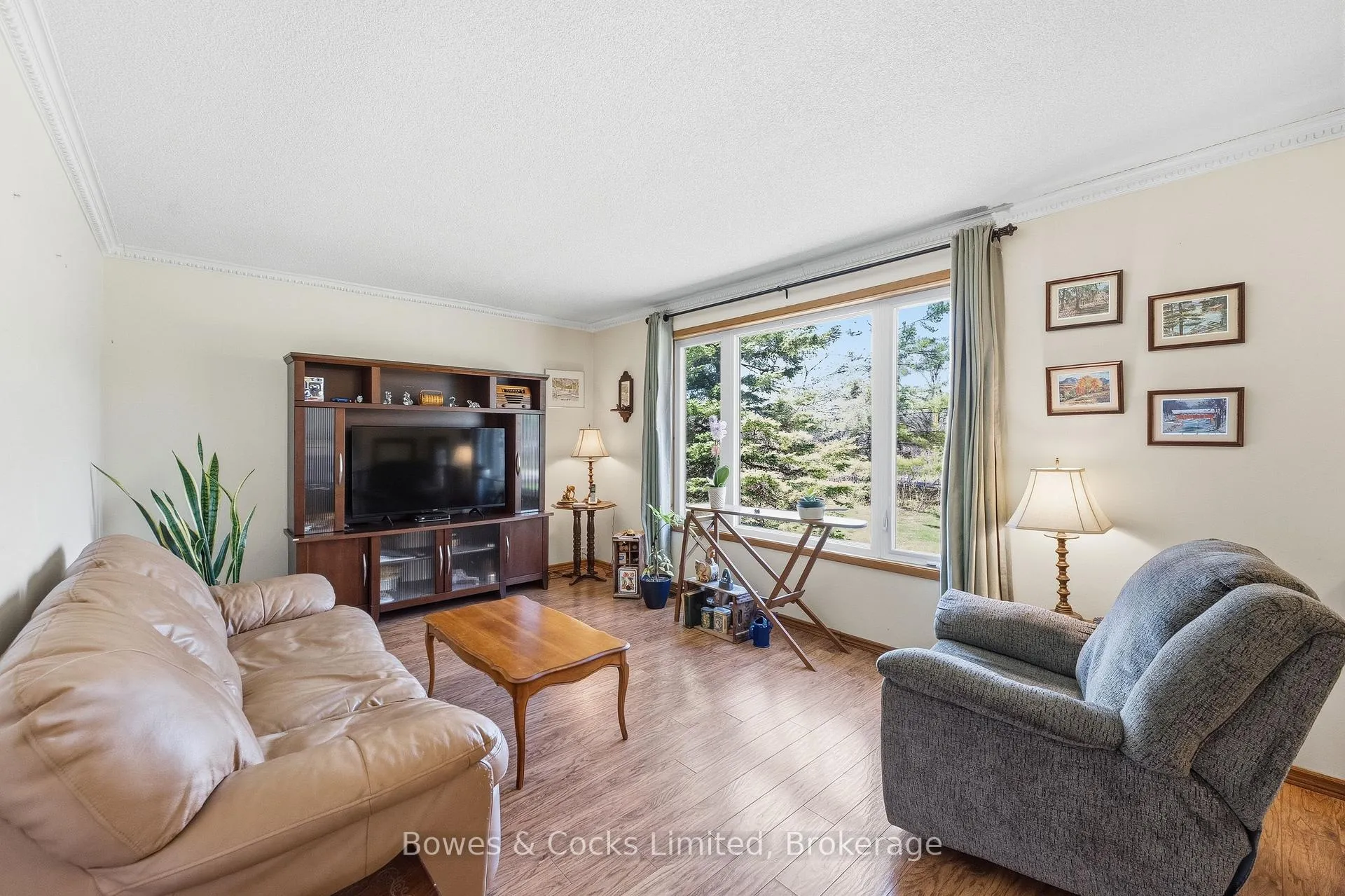 Photo 15 of 1044 County Road 40, Douro-Dummer — HOMEH