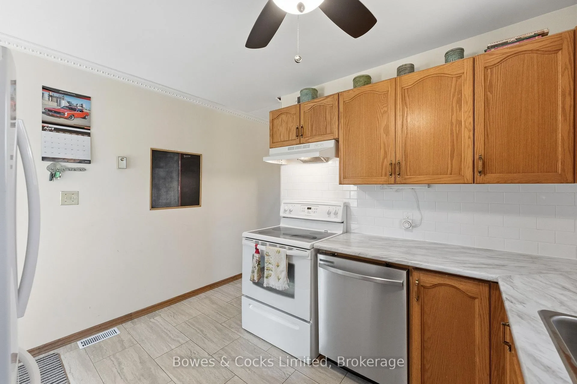 Photo 25 of 1044 County Road 40, Douro-Dummer — HOMEH