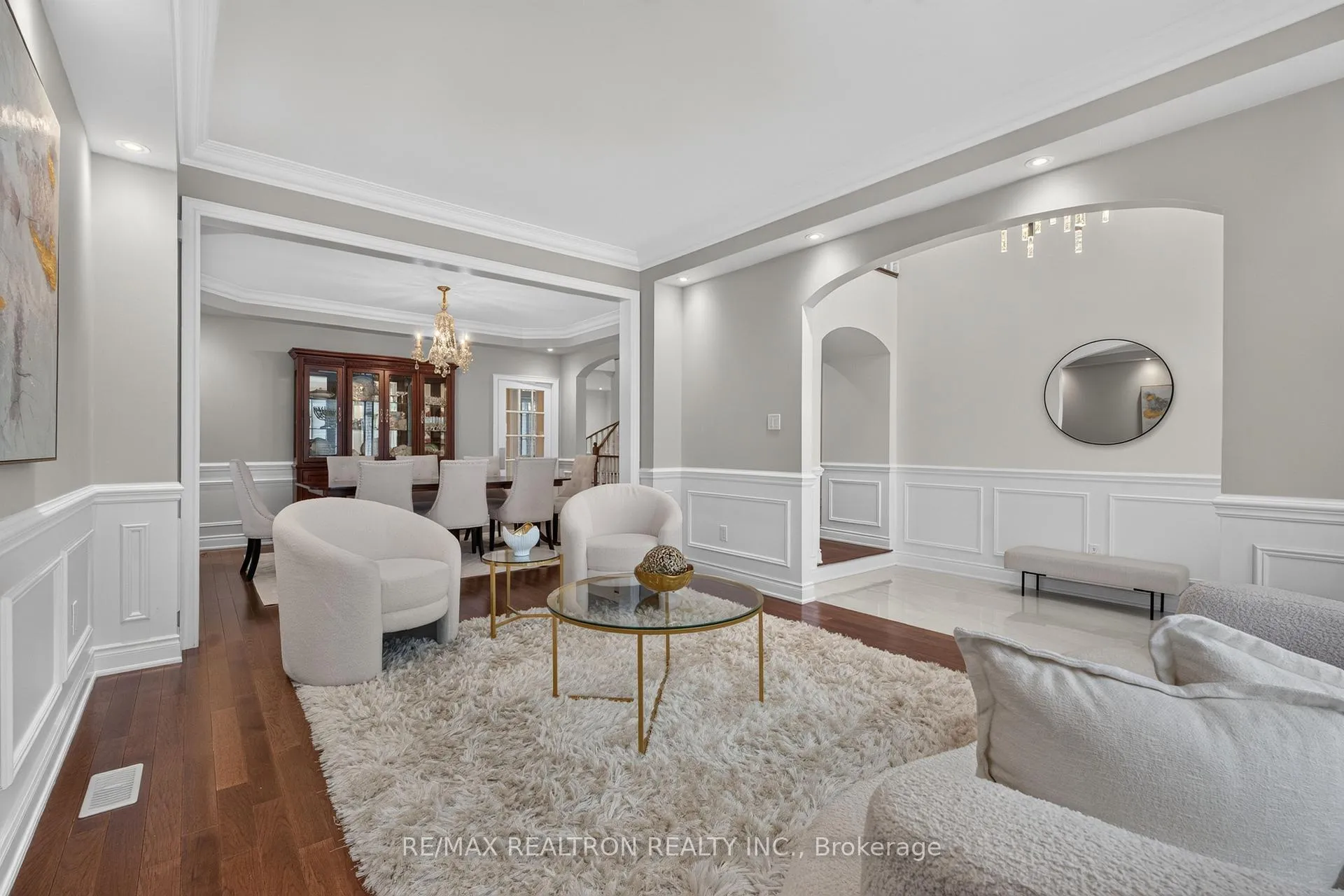 Photo 15 of 189 Cook's Mill Crescent, Vaughan, Patterson — HOMEH