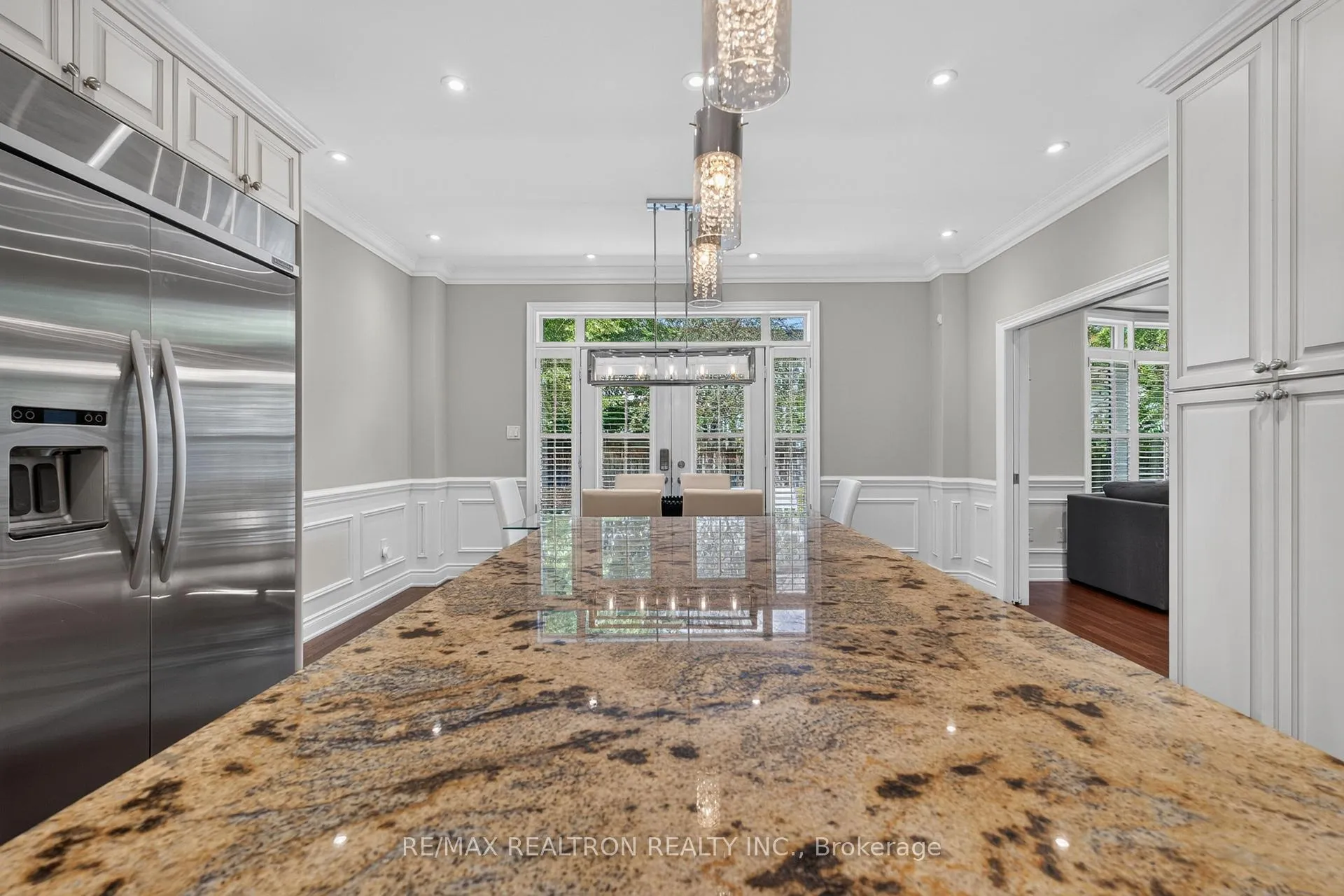 Photo 34 of 189 Cook's Mill Crescent, Vaughan, Patterson — HOMEH