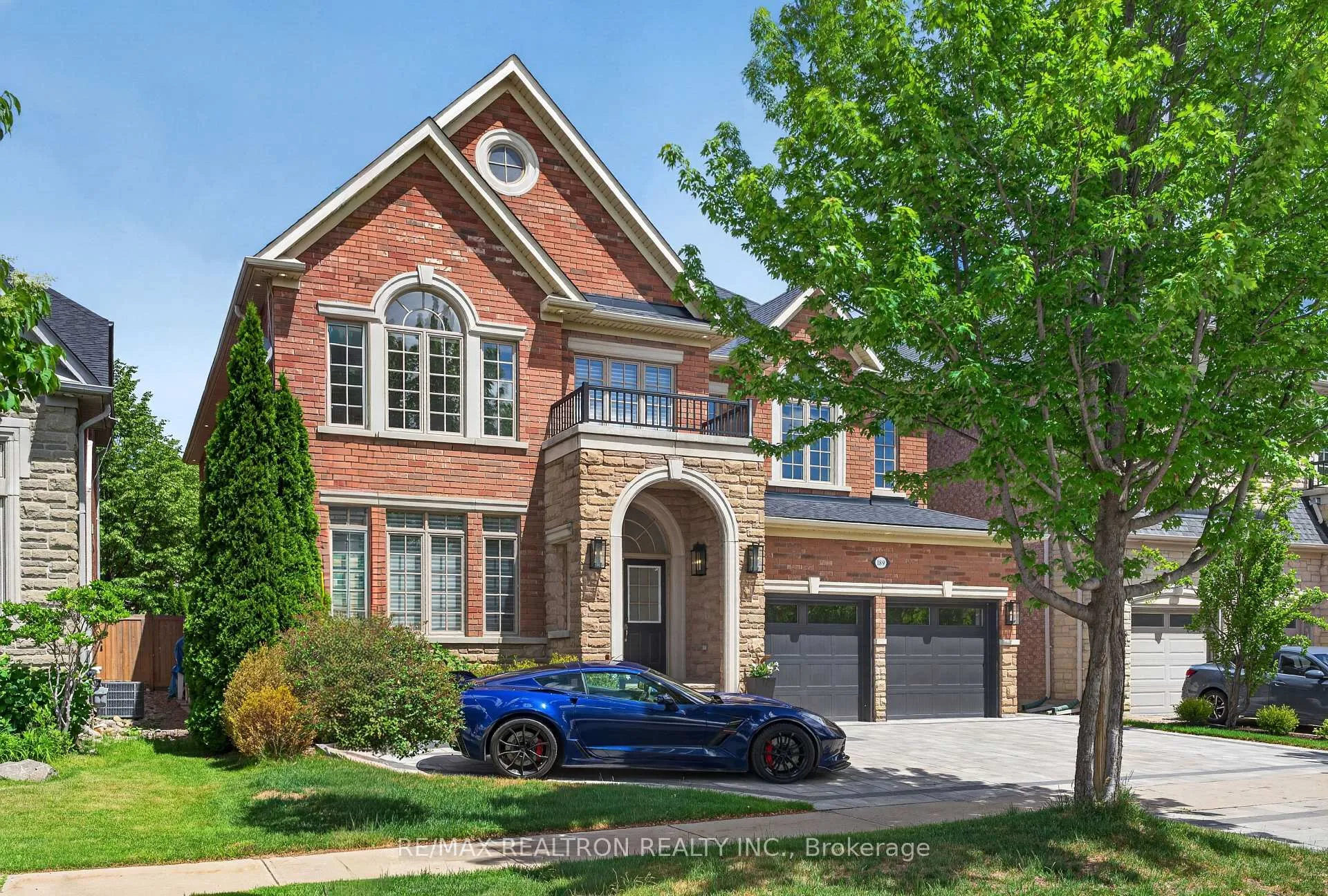 Photo 50 of 189 Cook's Mill Crescent, Vaughan, Patterson — HOMEH