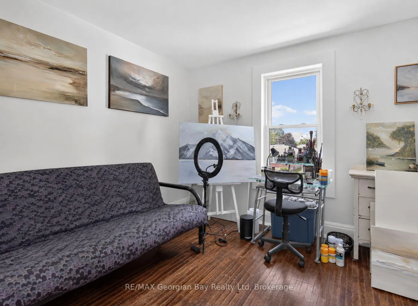 Photo 17 of 241 Donalda Street, Midland — HOMEH