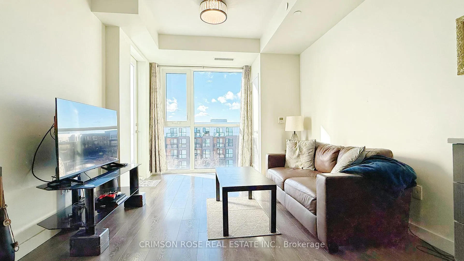 Photo 3 of Unit 404, 210 Sabina Drive, Oakville, Glenorchy — HOMEH