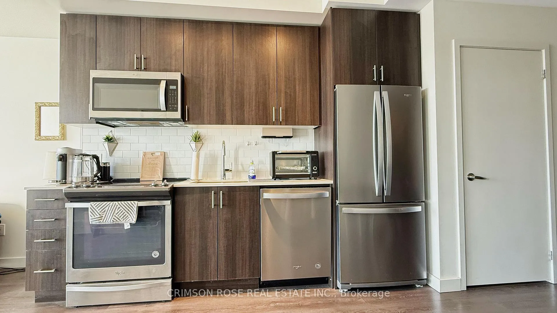 Photo 5 of Unit 404, 210 Sabina Drive, Oakville, Glenorchy — HOMEH