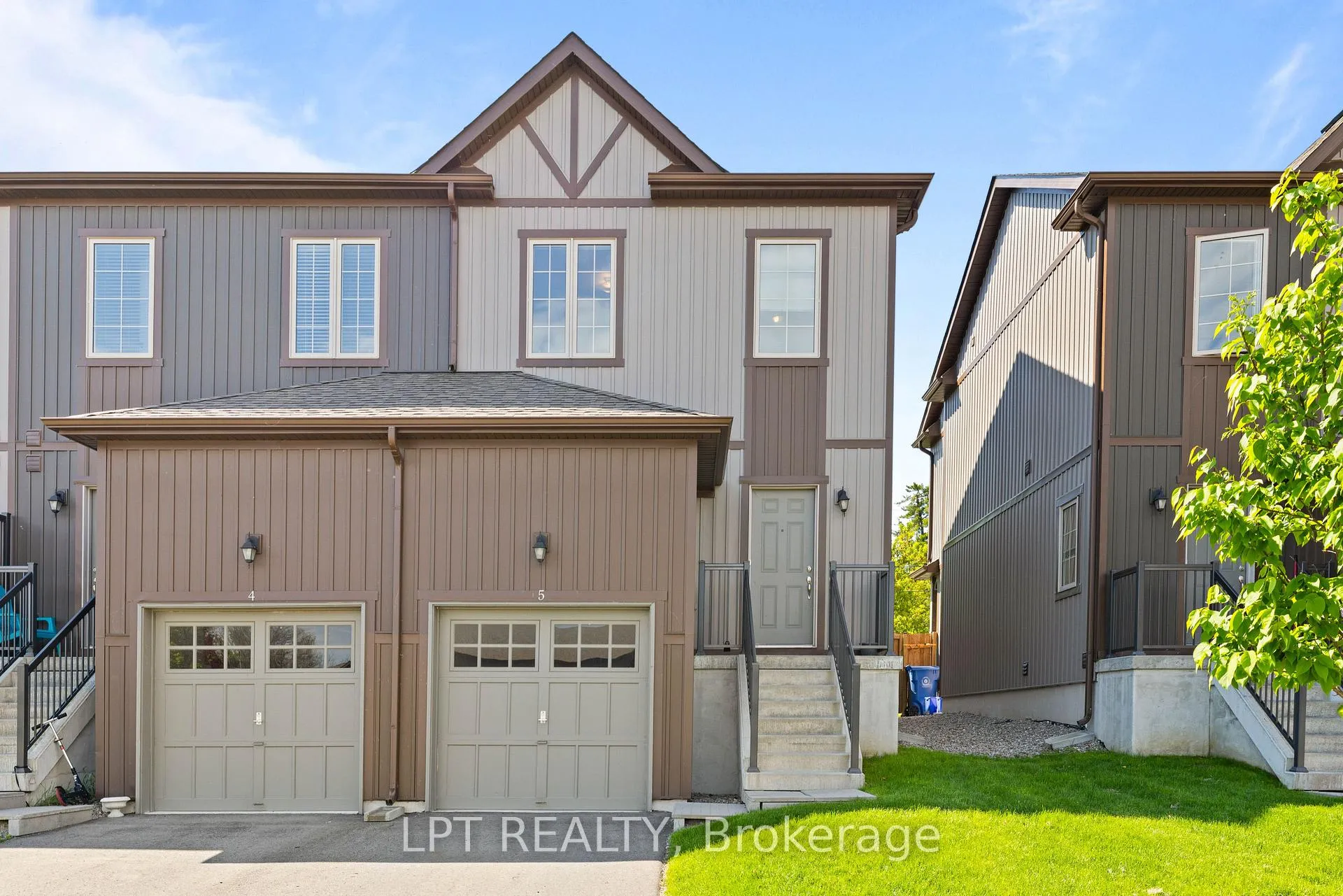 Photo 4 of Unit TH05, 110 Grew Boulevard, Georgina, Sutton & Jackson's Point — HOMEH