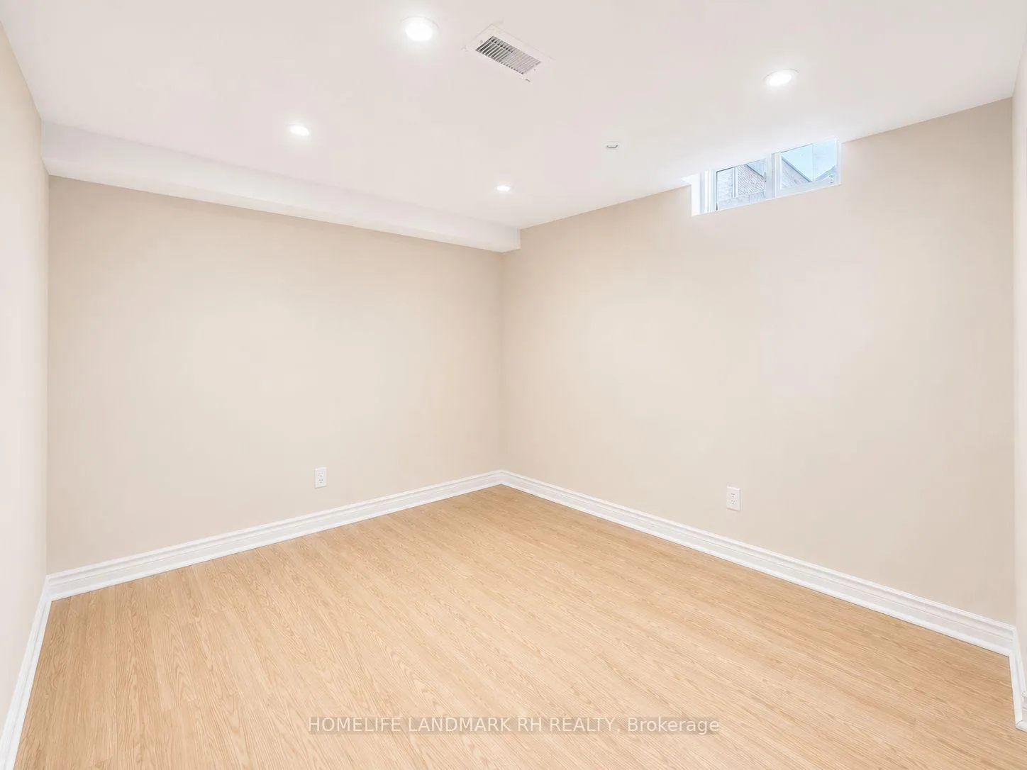 Photo 9 of Unit BSMT, 9 Casa Nova Drive, Vaughan, Vellore Village — HOMEH