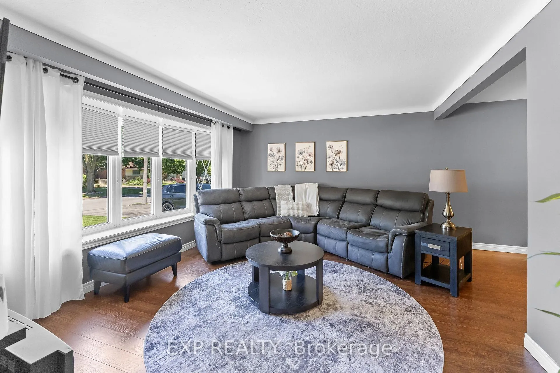Photo 6 of 2 Cypress Street, St. Catharines, Lakeport — HOMEH