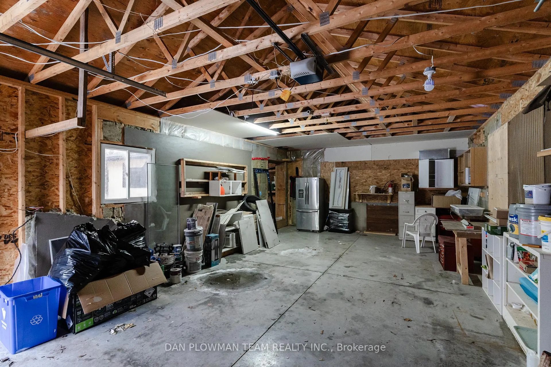 Photo 32 of 752 Douglas Street, Oshawa, Lakeview — HOMEH