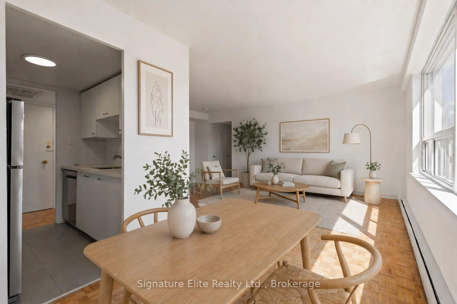 Front of Unit 402, 250 St Clair Avenue W