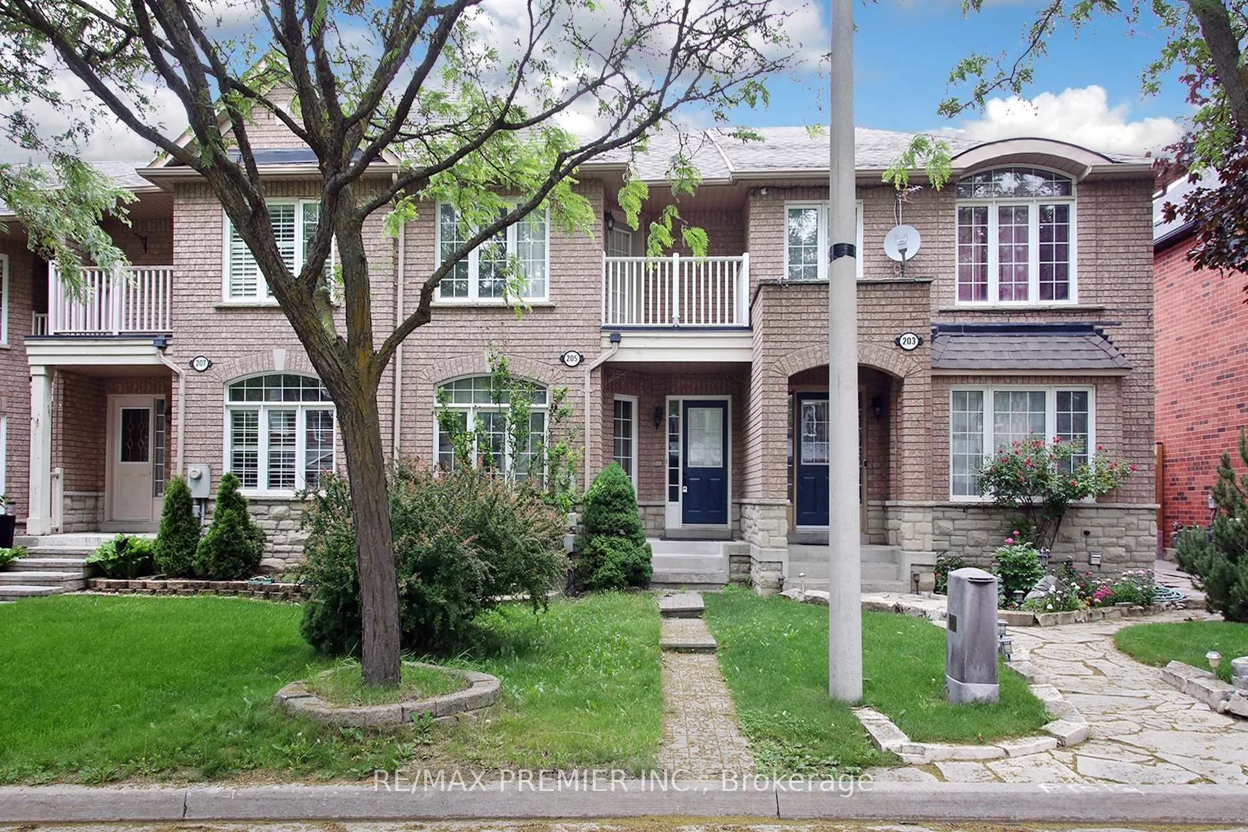 Photo 1 of 205 Equator Crescent, Vaughan, Vellore Village — HOMEH