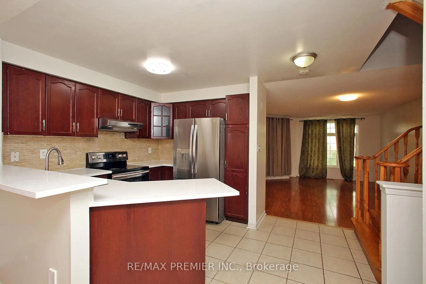 Photo 9 of 205 Equator Crescent, Vaughan, Vellore Village — HOMEH