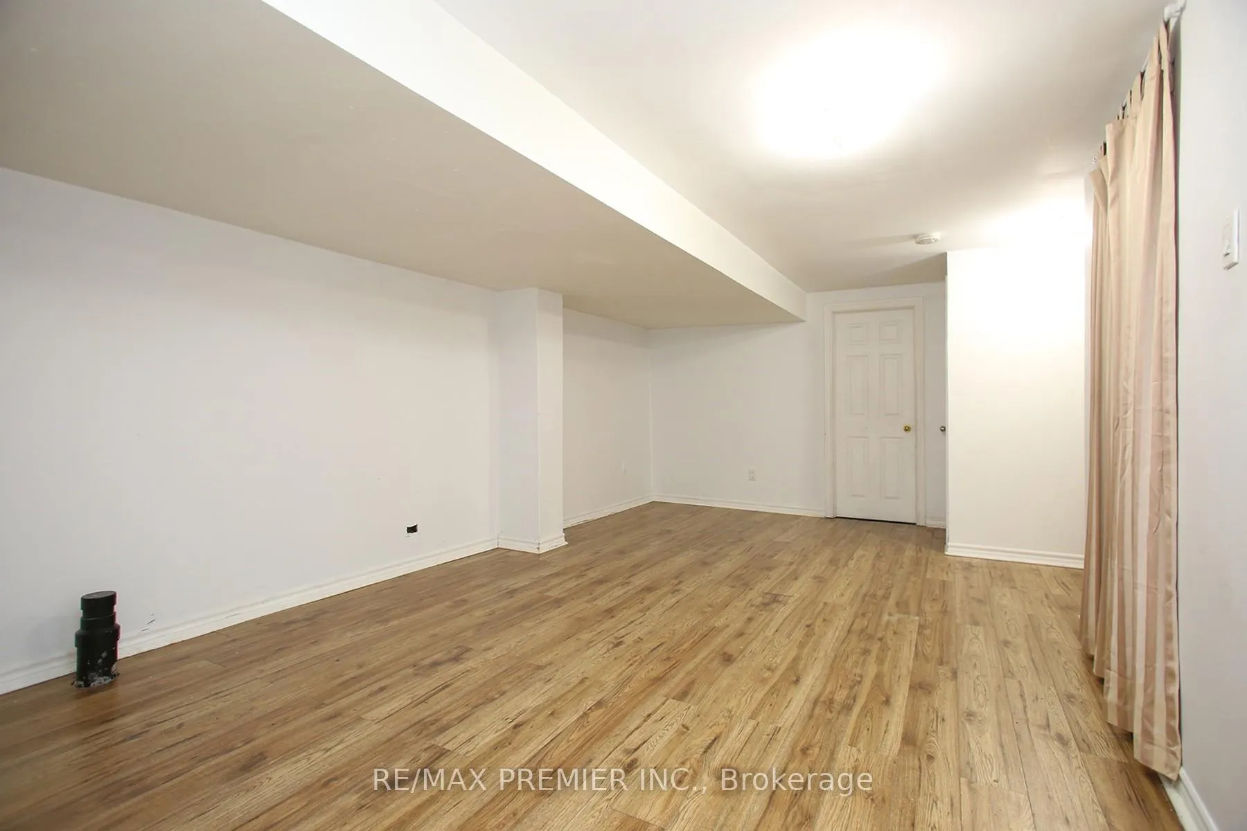 Photo 22 of 205 Equator Crescent, Vaughan, Vellore Village — HOMEH