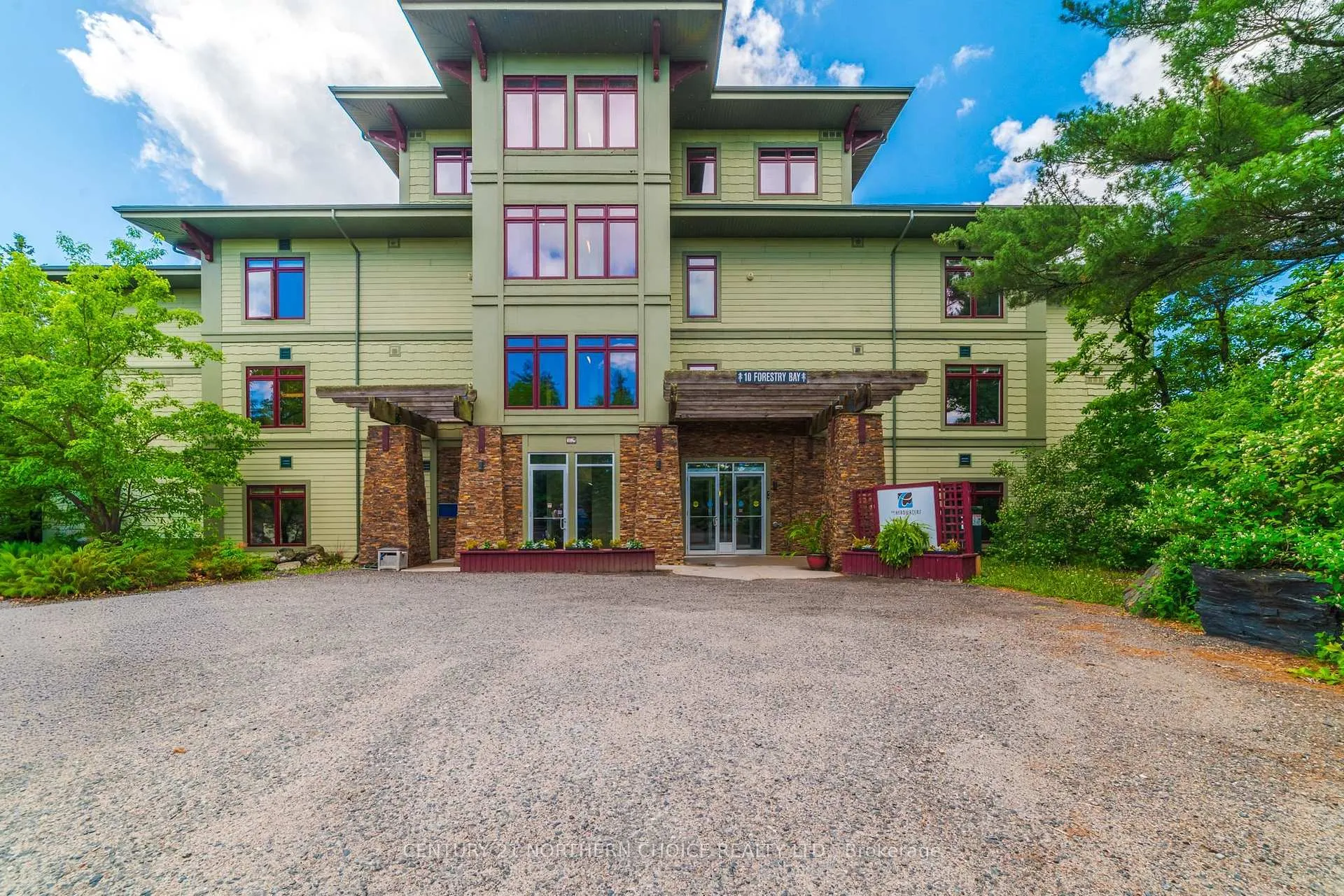 Photo 5 of Unit 103, 10 Forestry Bay, Kenora, Tunnel Island — HOMEH