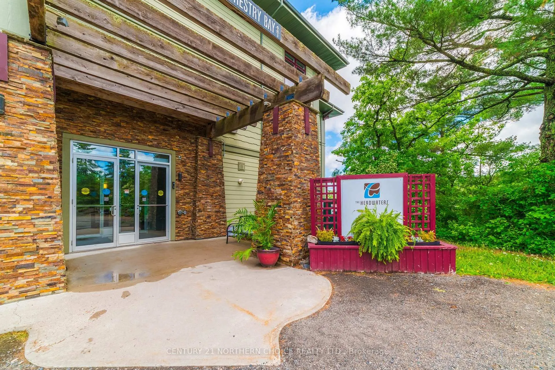 Photo 6 of Unit 103, 10 Forestry Bay, Kenora, Tunnel Island — HOMEH