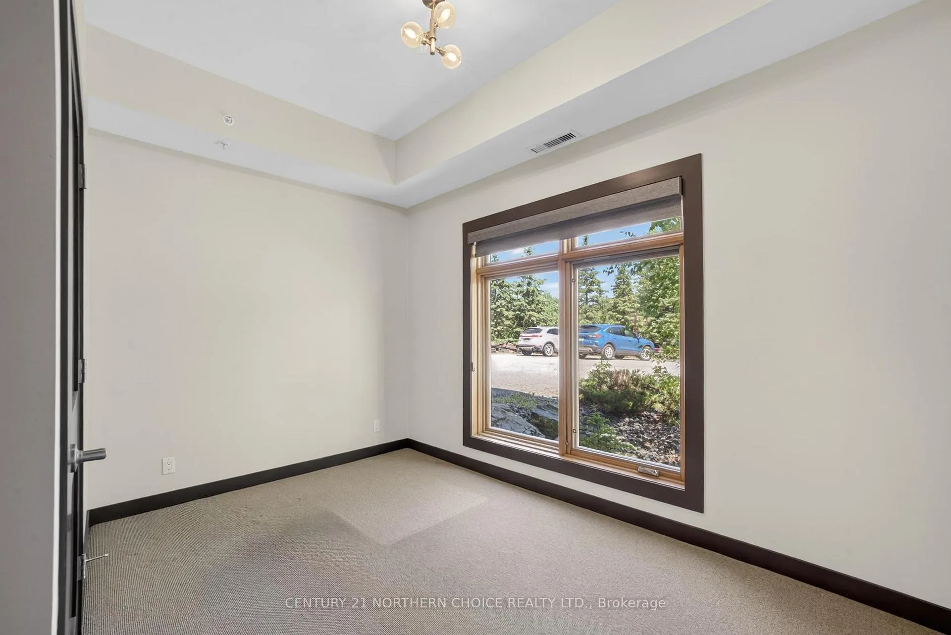 Photo 10 of Unit 103, 10 Forestry Bay, Kenora, Tunnel Island — HOMEH
