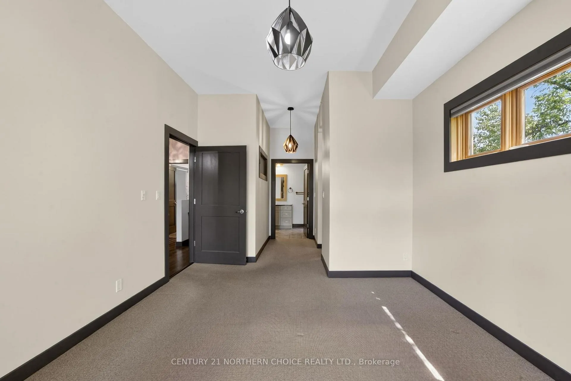 Photo 26 of Unit 103, 10 Forestry Bay, Kenora, Tunnel Island — HOMEH