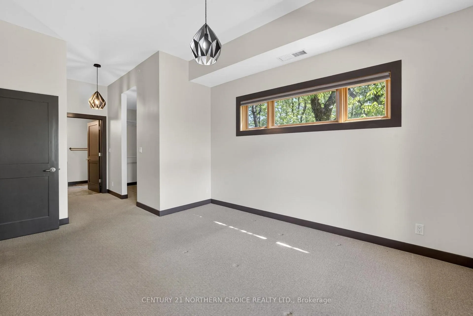 Photo 27 of Unit 103, 10 Forestry Bay, Kenora, Tunnel Island — HOMEH