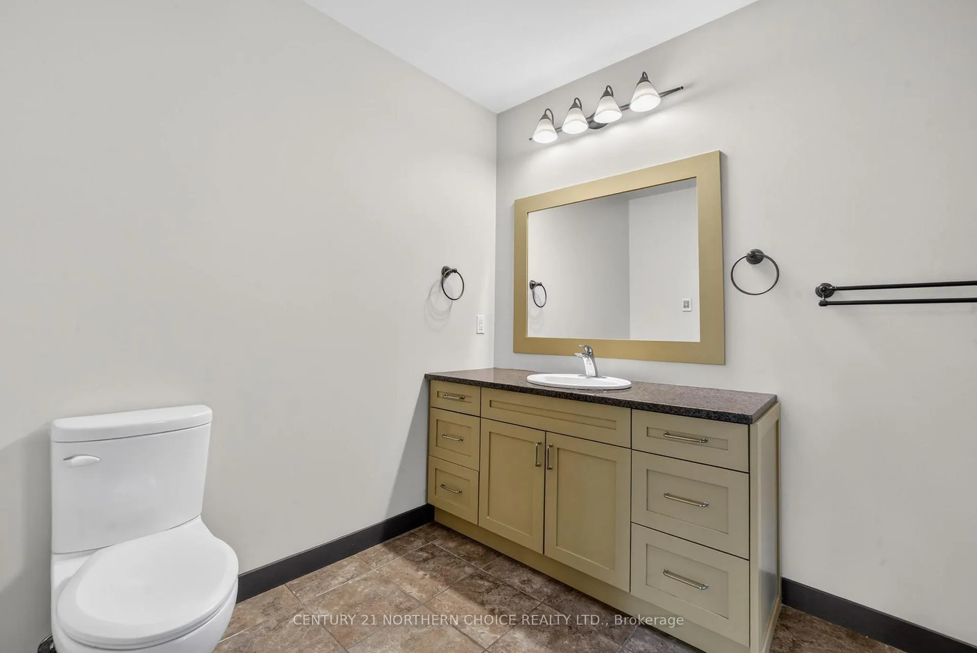 Photo 29 of Unit 103, 10 Forestry Bay, Kenora, Tunnel Island — HOMEH