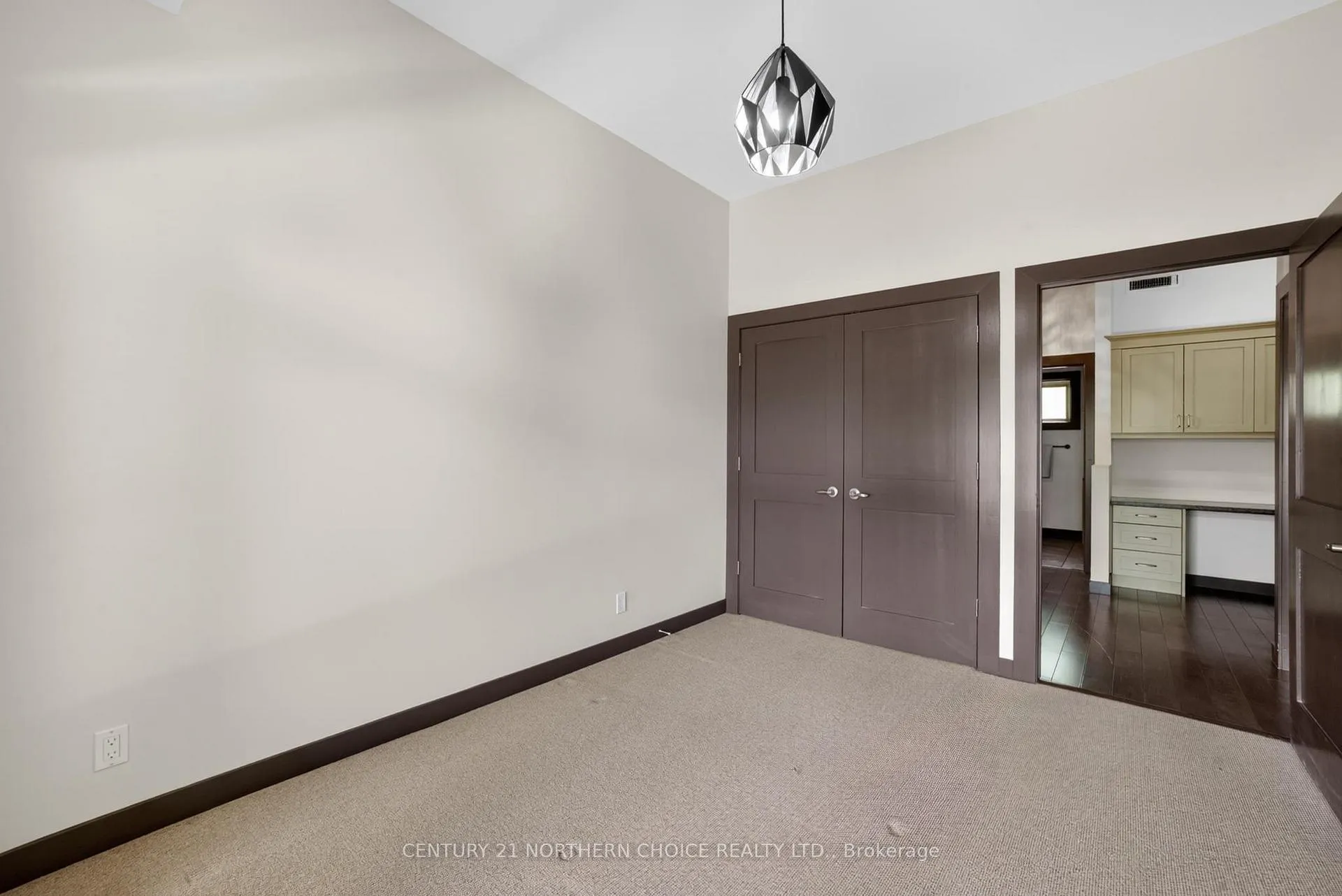 Photo 33 of Unit 103, 10 Forestry Bay, Kenora, Tunnel Island — HOMEH
