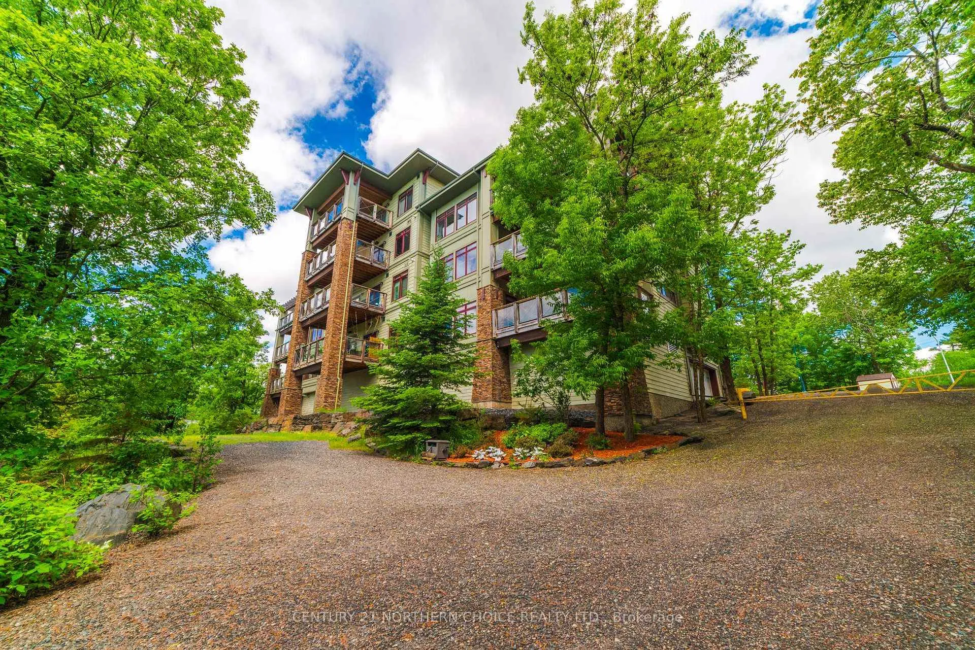 Photo 44 of Unit 103, 10 Forestry Bay, Kenora, Tunnel Island — HOMEH