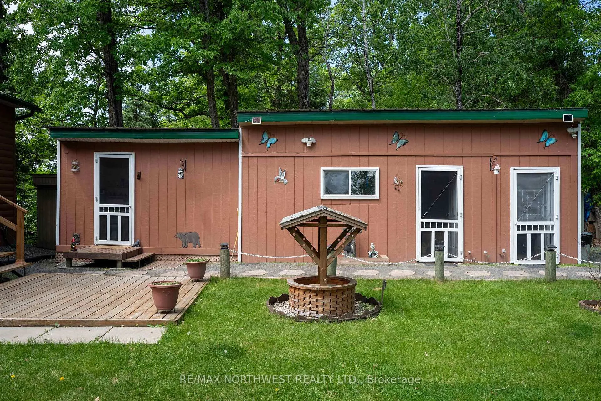 Photo 30 of 89 One to Nine Road, Kenora Remote Area, West of Kenora — HOMEH