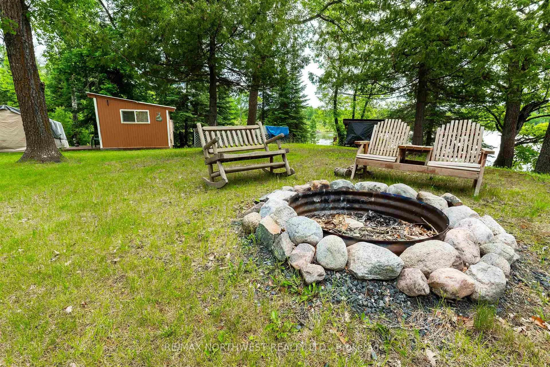 Photo 38 of 89 One to Nine Road, Kenora Remote Area, West of Kenora — HOMEH