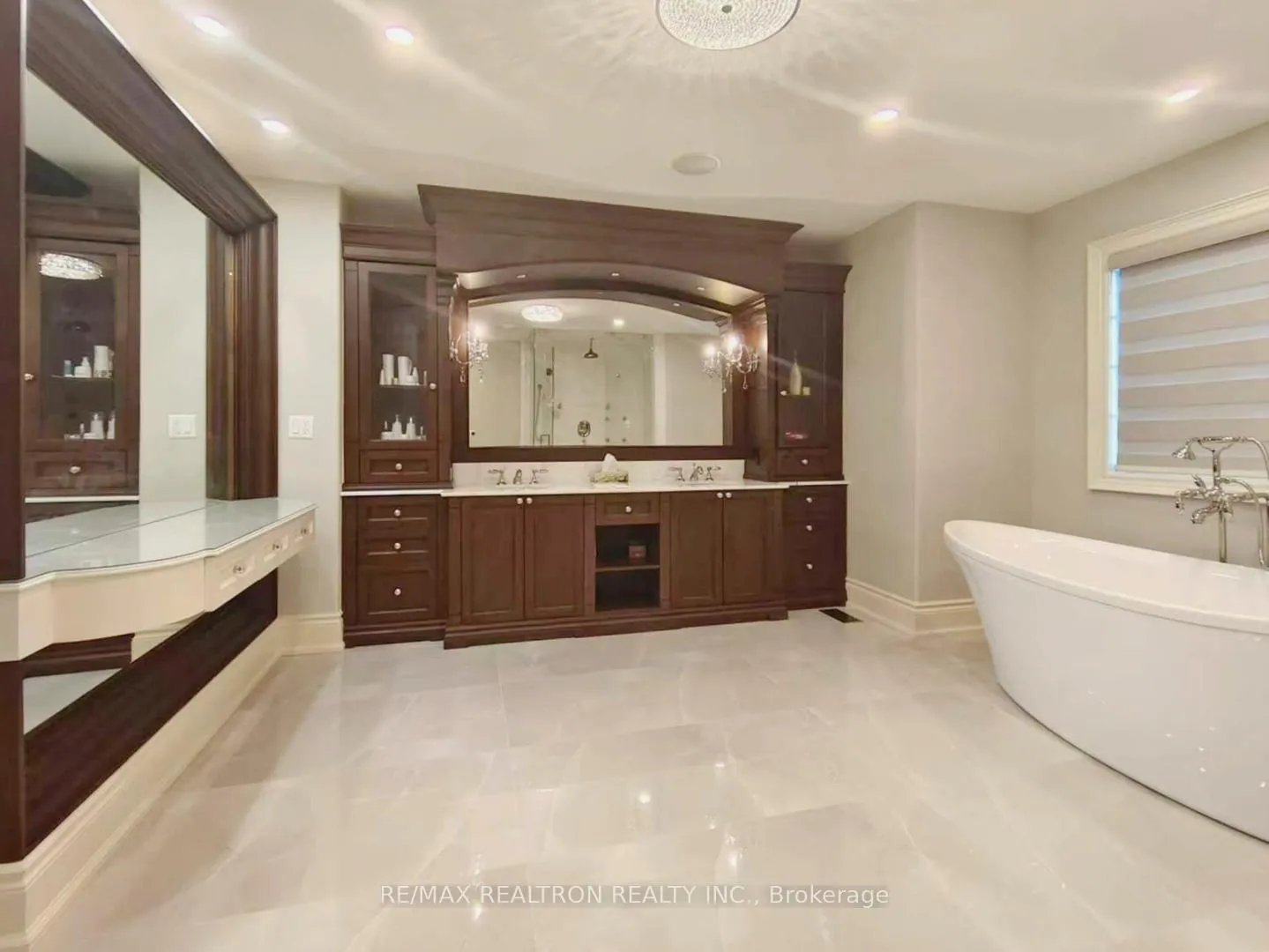 Photo 16 of 136 Angus Glen Boulevard, Markham, Angus Glen — HOMEH