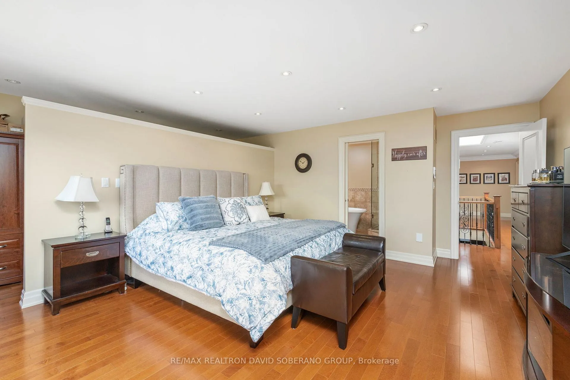 Photo 20 of 17 Marwill Street, North York, Clanton Park — HOMEH
