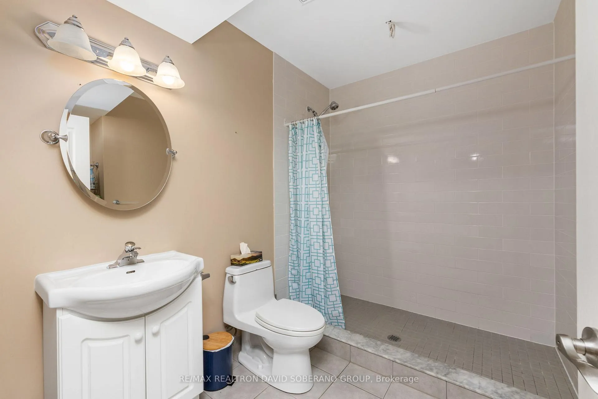 Photo 33 of 17 Marwill Street, North York, Clanton Park — HOMEH