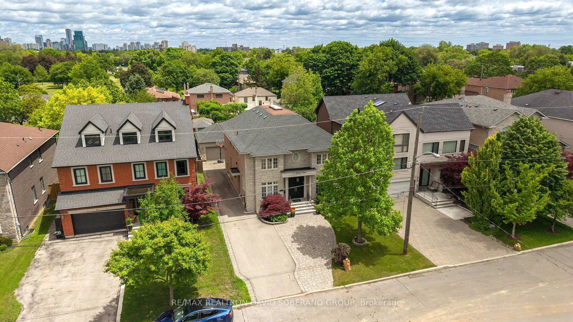 Photo 45 of 17 Marwill Street, North York, Clanton Park — HOMEH