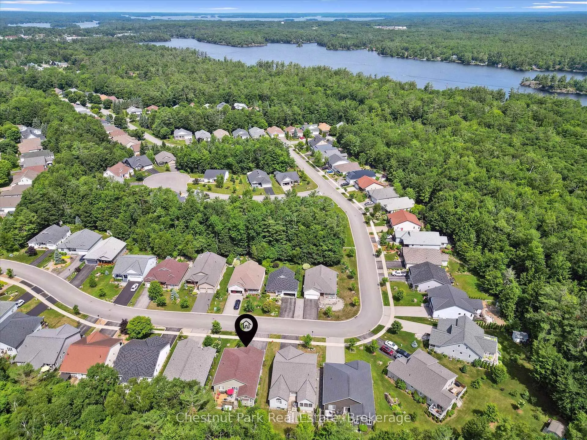Photo 6 of 153 Pineridge Gate, Gravenhurst, Muskoka (S) — HOMEH