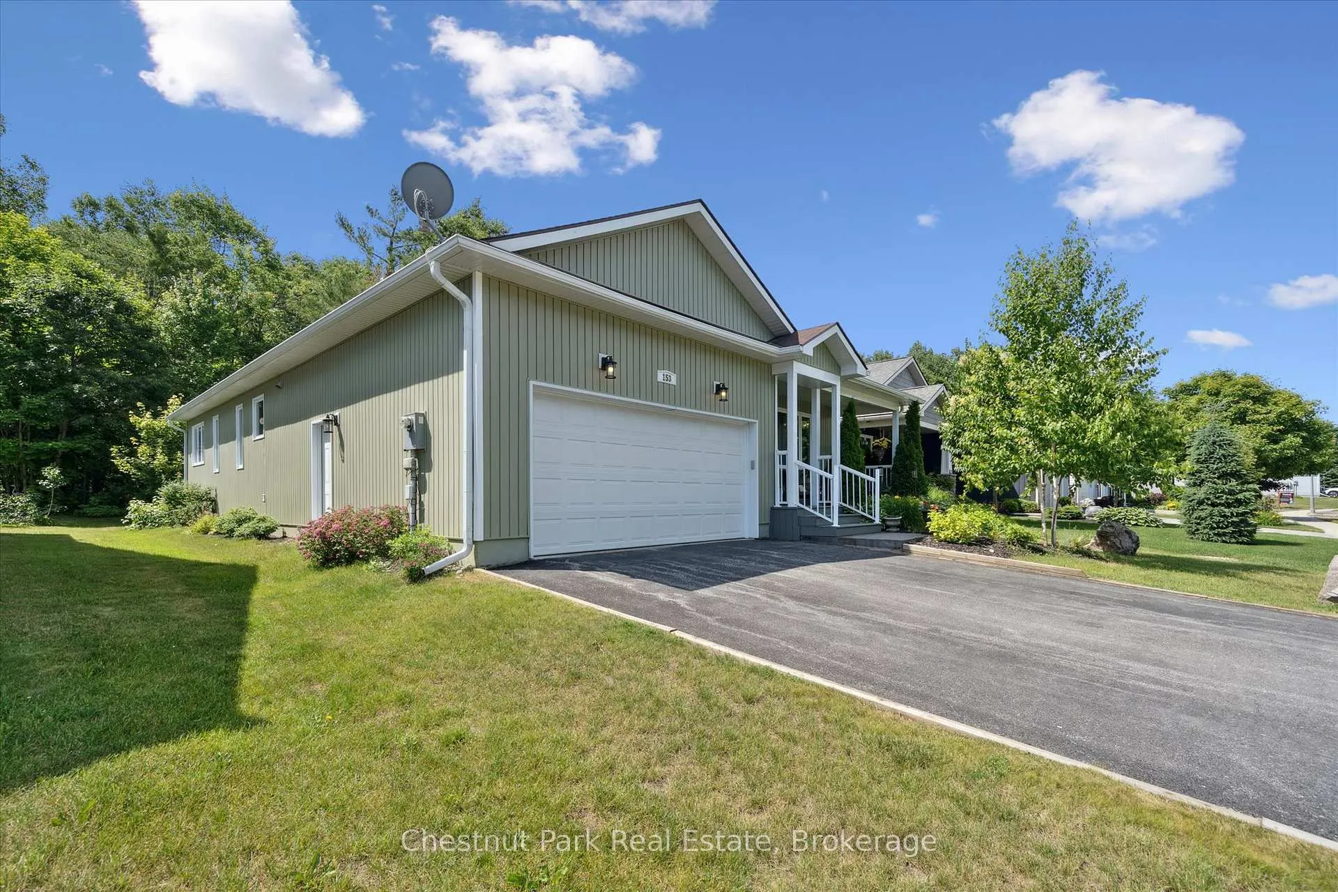 Photo 8 of 153 Pineridge Gate, Gravenhurst, Muskoka (S) — HOMEH