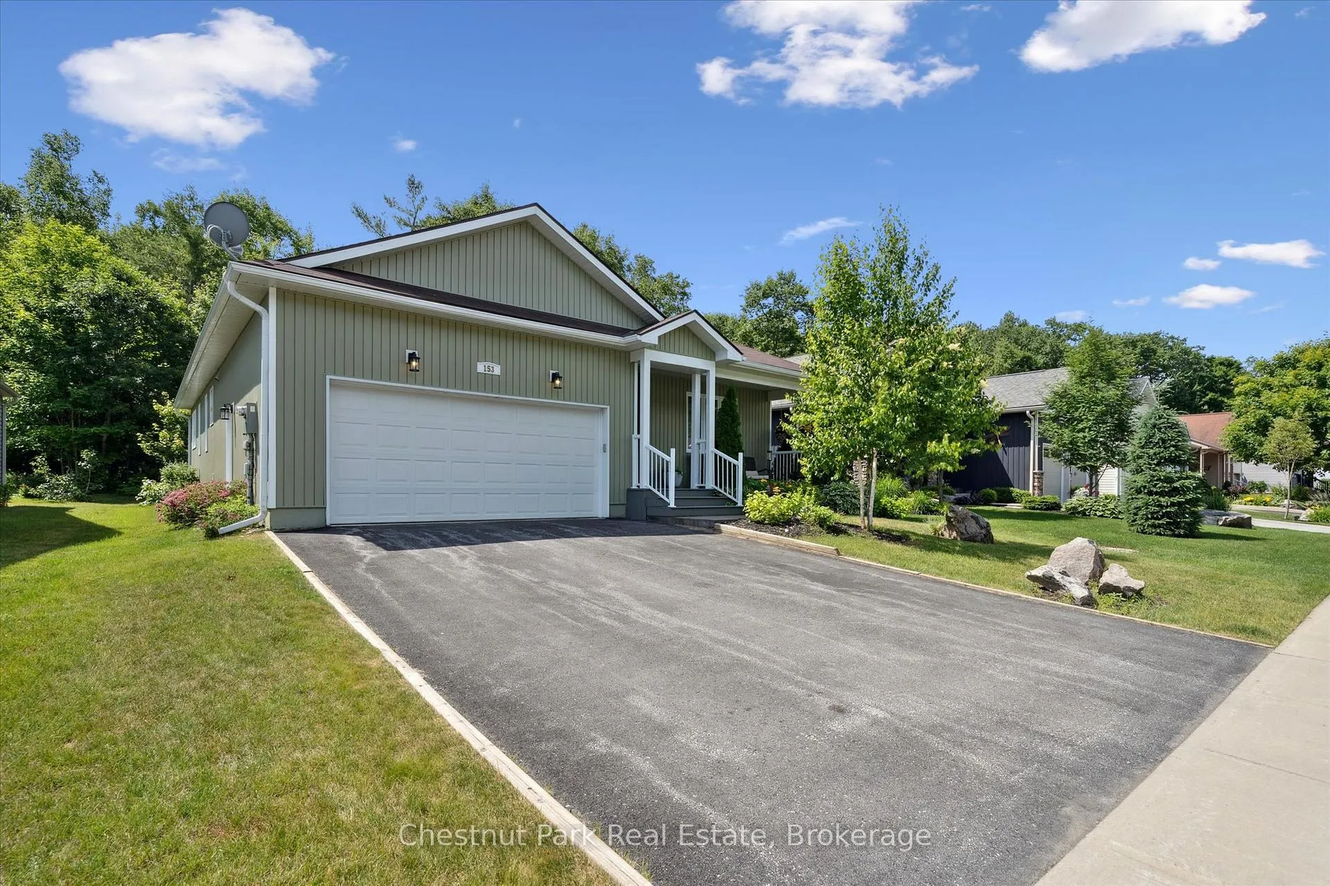 Photo 9 of 153 Pineridge Gate, Gravenhurst, Muskoka (S) — HOMEH