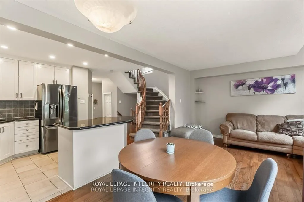 Photo 13 of 106 Blackdome Crescent, Ottawa, Kanata - Kanata Lakes/Heritage Hills — HOMEH