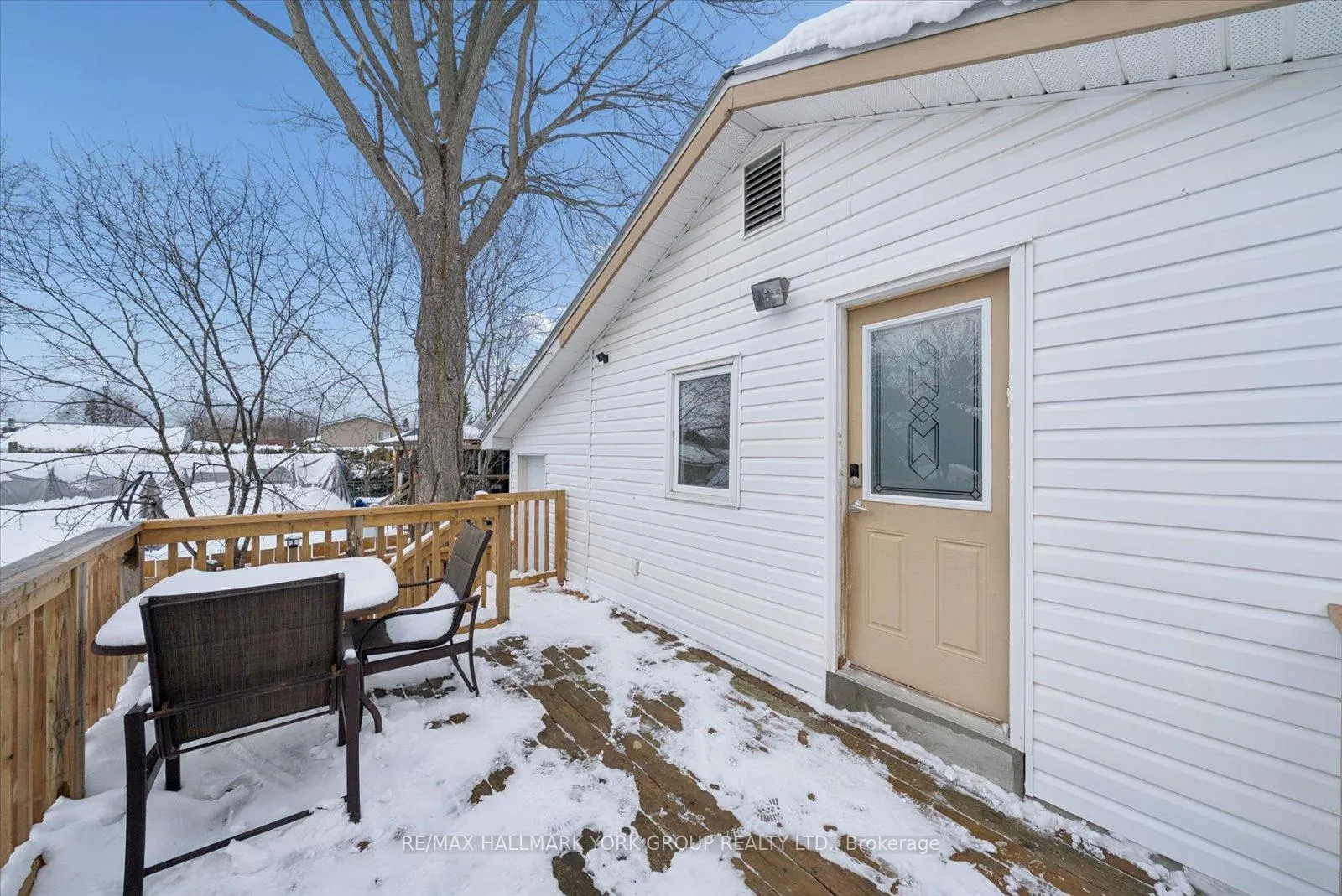 Photo 18 of Unit Upper, 27008 Kennedy Road, Georgina, Historic Lakeshore Communities — HOMEH