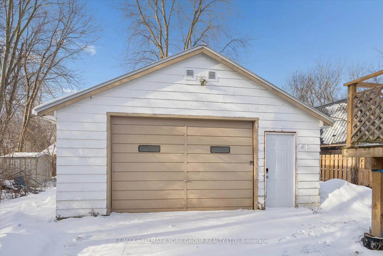 Photo 23 of Unit Upper, 27008 Kennedy Road, Georgina, Historic Lakeshore Communities — HOMEH