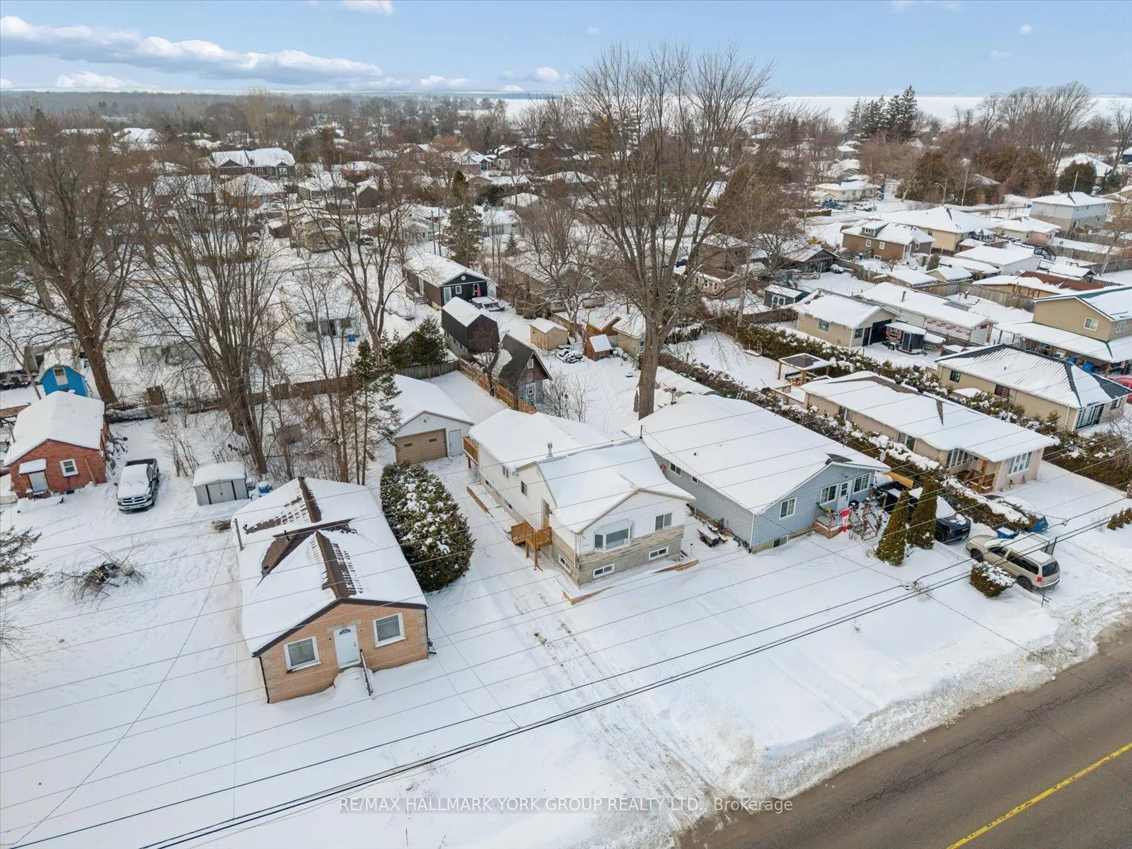 Photo 30 of Unit Upper, 27008 Kennedy Road, Georgina, Historic Lakeshore Communities — HOMEH