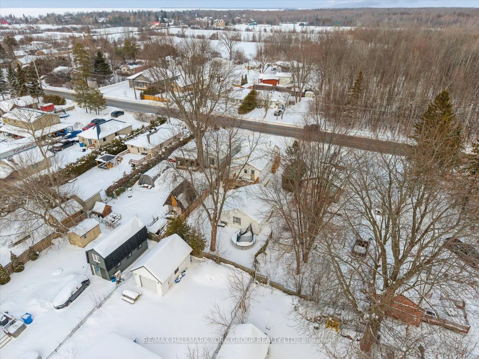 Photo 34 of Unit Upper, 27008 Kennedy Road, Georgina, Historic Lakeshore Communities — HOMEH