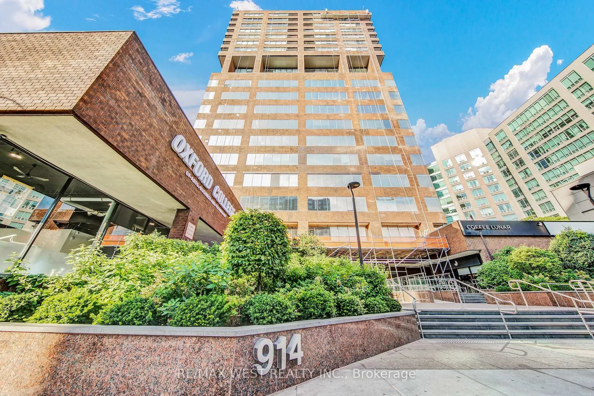 Photo 1 of Unit 1202, 914 Yonge Street, Toronto, The Annex — HOMEH