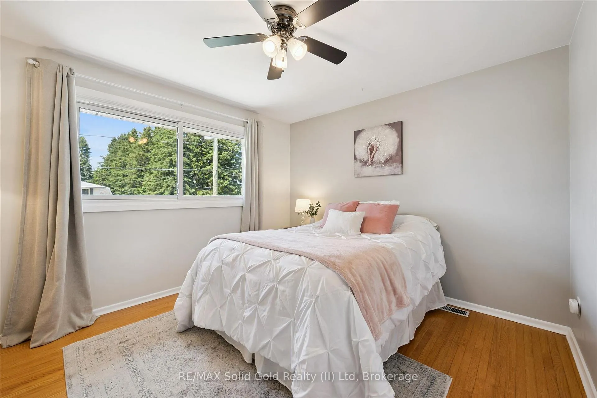 Photo 22 of 107 Clarence Avenue, Wilmot — HOMEH