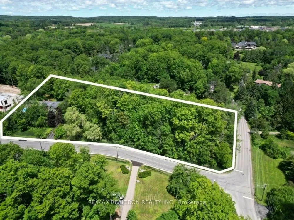 Photo of 250 Kingscross Drive
