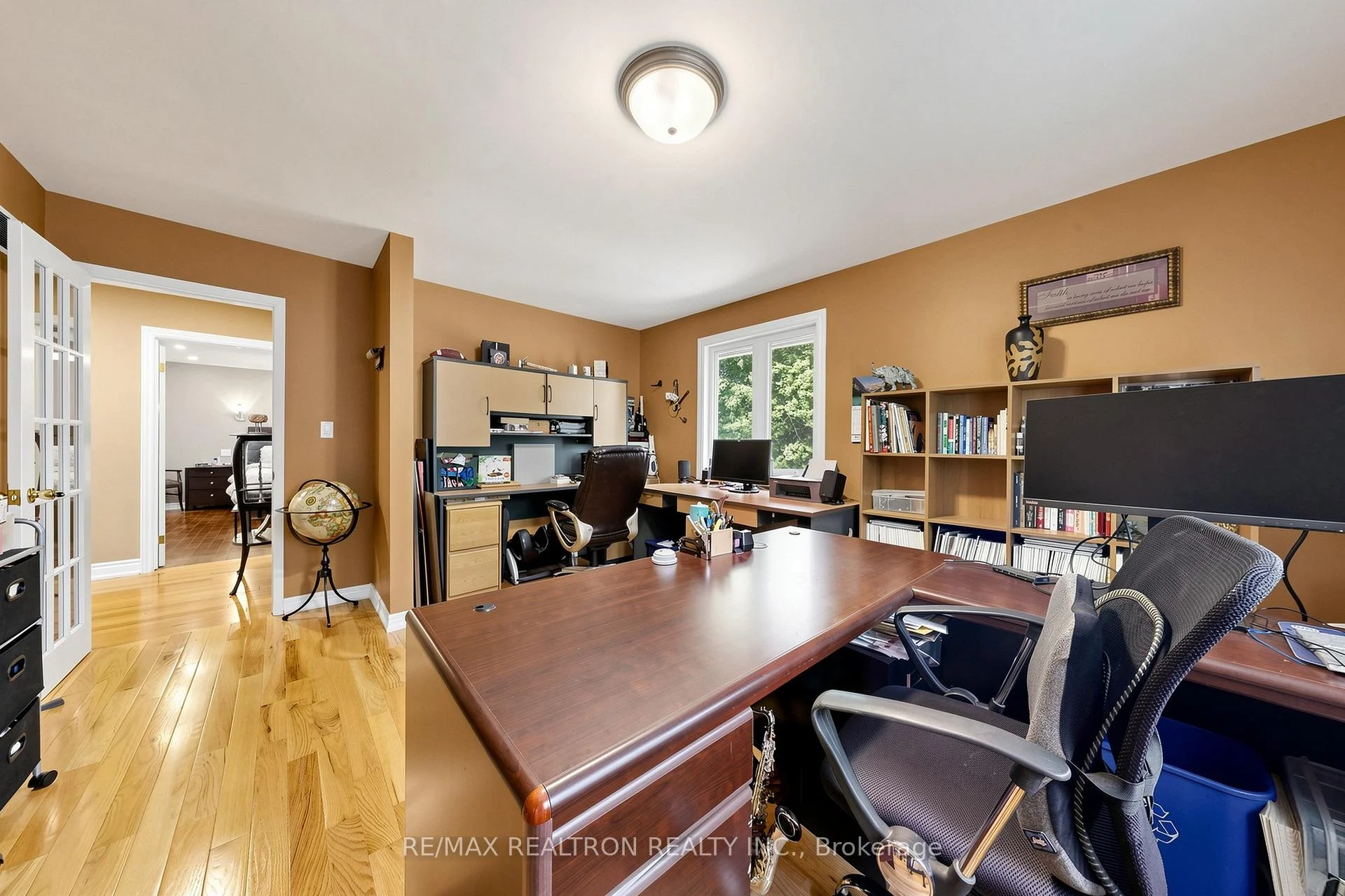 Photo 54 of 250 Kingscross Drive, King, King City — HOMEH