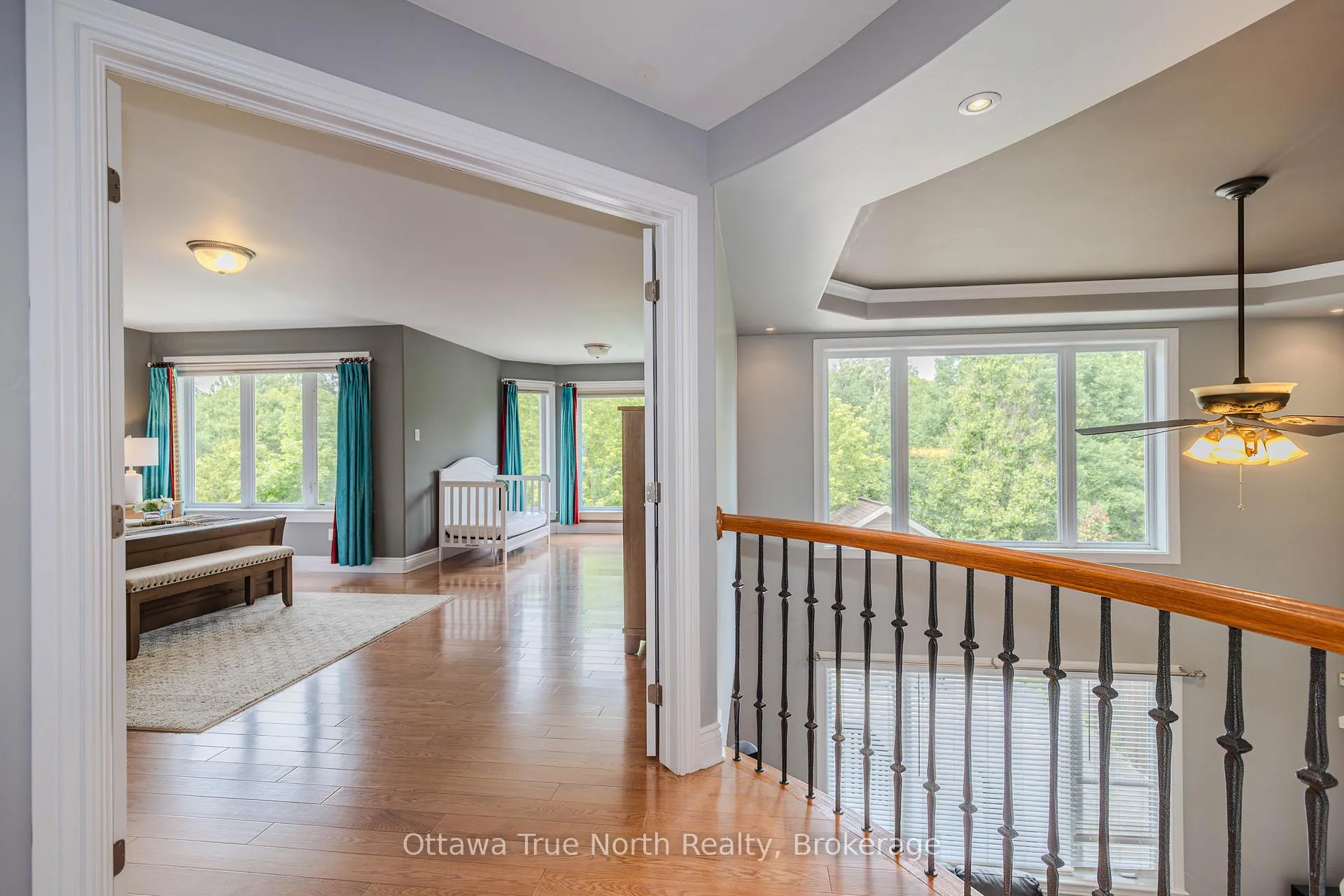 Photo 25 of 507 Kochar Drive, Ottawa, Mooneys Bay — HOMEH