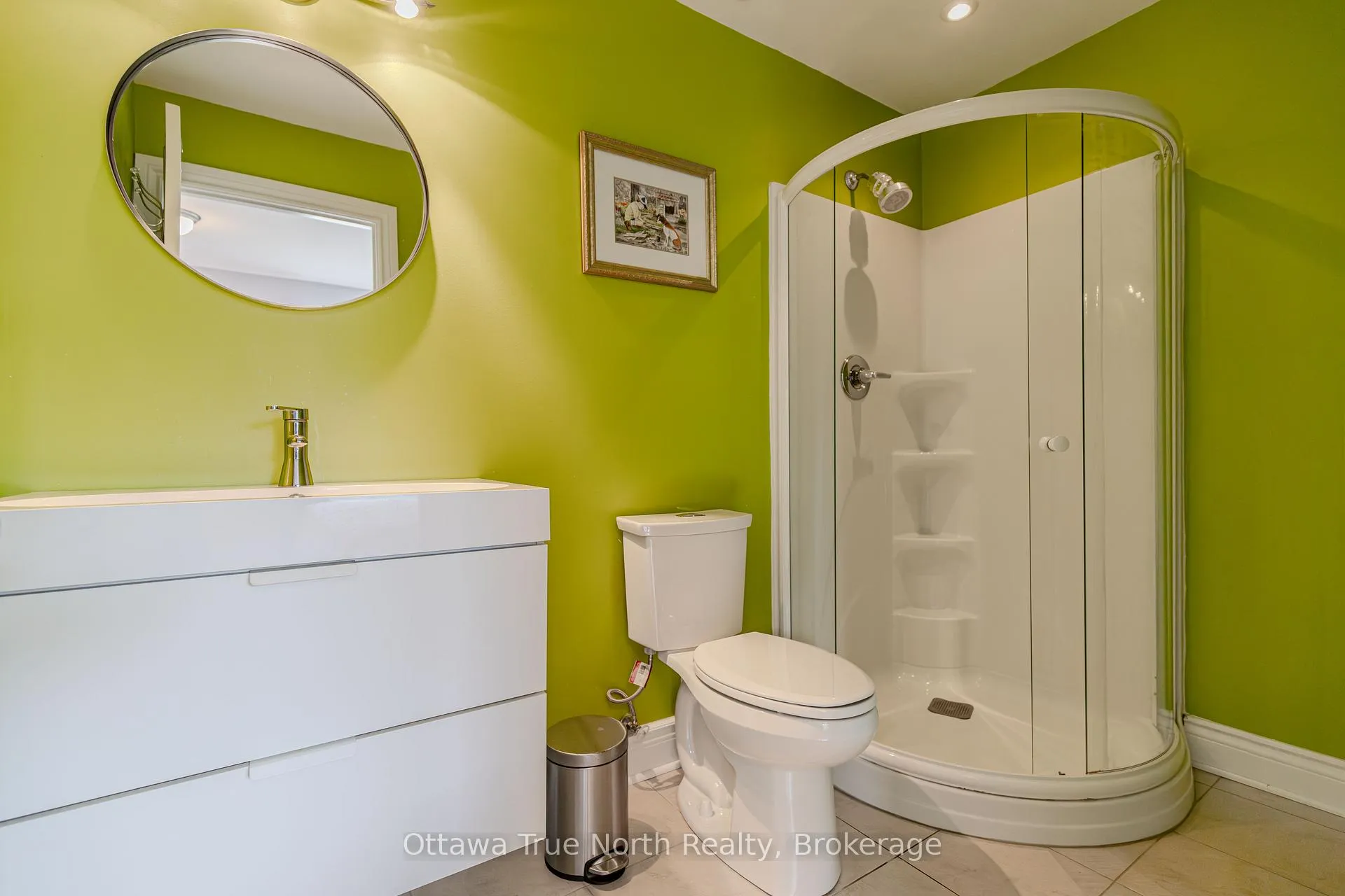 Photo 35 of 507 Kochar Drive, Ottawa, Mooneys Bay — HOMEH