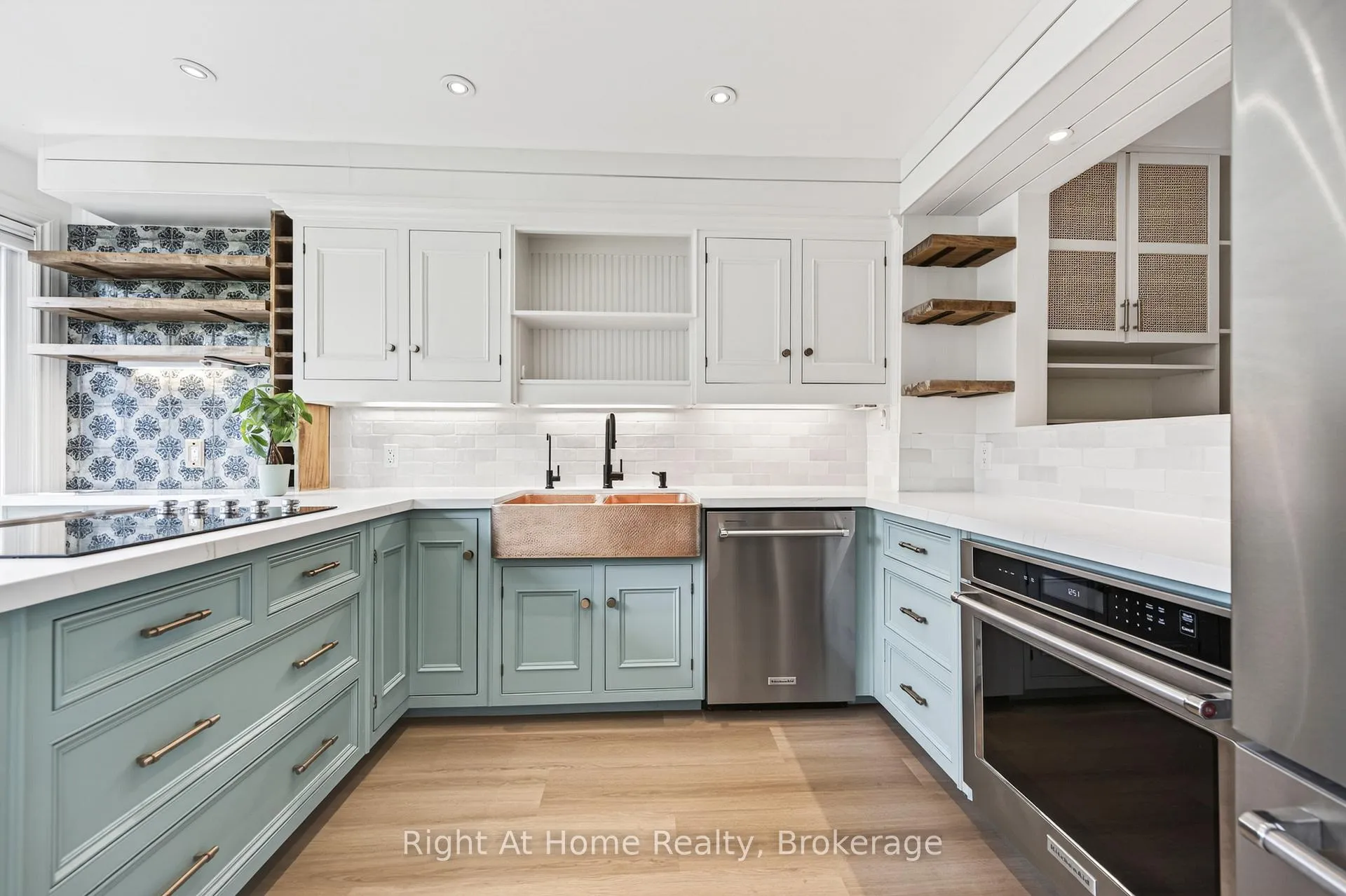 Photo 27 of 109 Brant Street, Oakville, Central — HOMEH