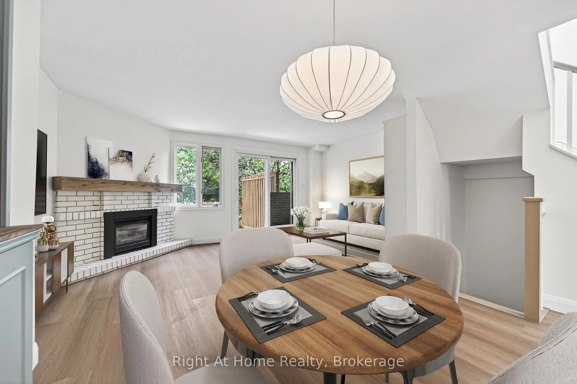 Photo 29 of 109 Brant Street, Oakville, Central — HOMEH